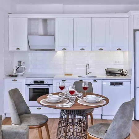 Tobi 2 / Merkezi Konumda Lueks Apartman